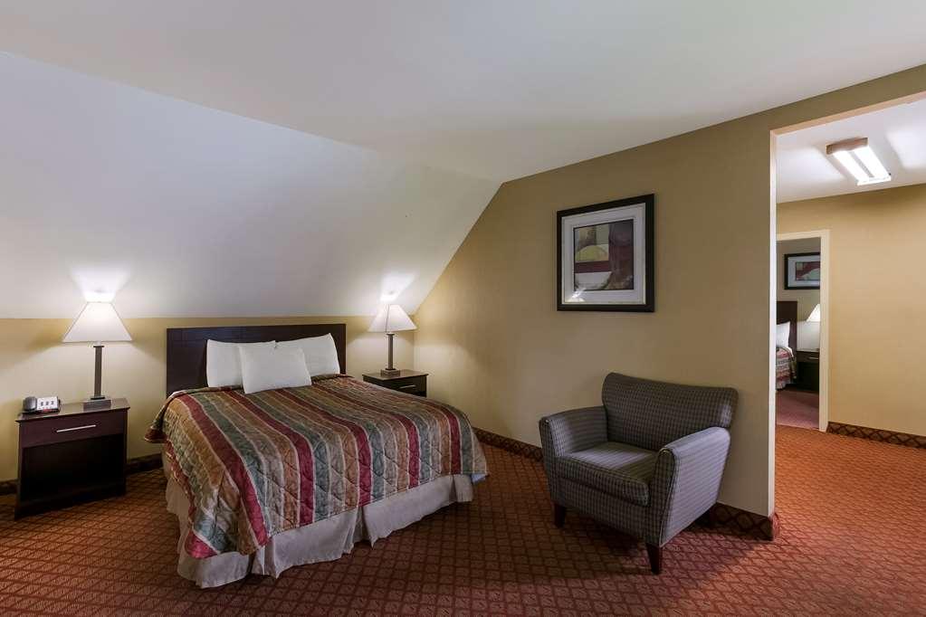 Rodeway Inn & Suites Герші Номер фото